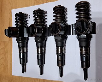 DIELY VW GOLF 5 2.0TDI -BKD - 3