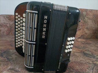 PREDÁM HELIGÓNKU - 3