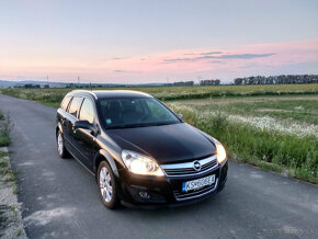 Opel Astra H Caravan 1.7 CDTi Cosmo 92Kw 2007 M6 - 3