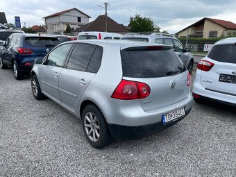 VW GOLF 5 Benzín 1.4 - 3