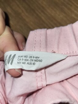 Ruzove nohavice 140 H&M - 3