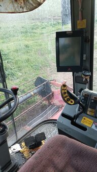 Kombajn Massey Ferguson - 3