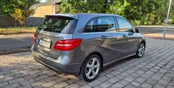 Mercedes-Benz B 180 - 3