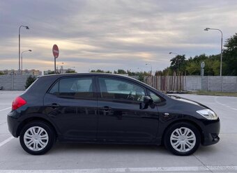 Toyota Auris 2.0D-4D - 3