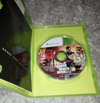 GTA 5 XBOX 360 - 3