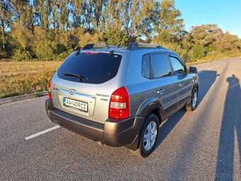 Hyundai Tucson 2.0 crdi 103kw 4x4 - 3