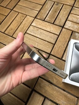 Apple iPhone 15 Pro 128GB White Titanium - 3