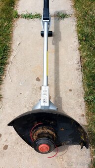 Vyžinacka,moržovák ,benz.kosačka,lis na plastove flase - 3