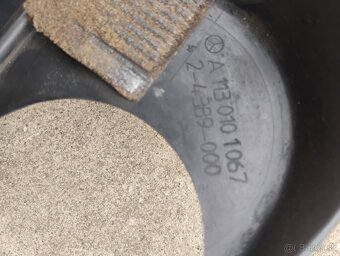 Predám kryt motora Mercedes 55AMG - 3