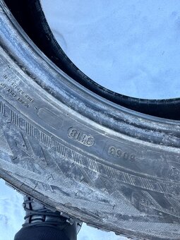 225/60 r17 zimné nokian - 3