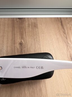 Dámske slnečné okuliare Chanel - 3