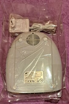 UV lampa - nail tips - gél laky - 3