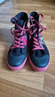 EMP Pokémon tenisky, velkost 41 - 3