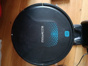 Predám robotický vysávač - 3