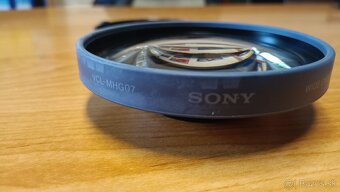 Sony - 3
