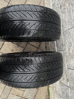 245/45 r18 UltraGrip 8 zimné - 3