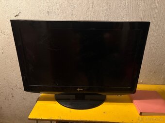 Lg televizor - 3