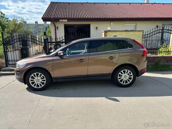 Volvo XC60 2.4D D5 AT/6 AWD - 3