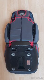Autosedačka CHICCO Artsana Universal 15-36 kg - 3