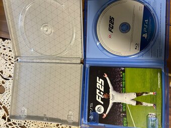 Predám EA Sports FC 25 Real Madrid Steelbook edíciu (PS4) - 3