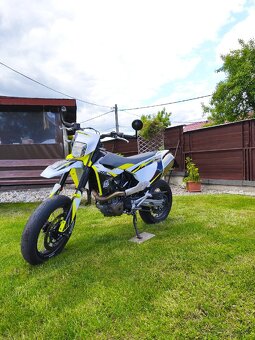 Husqvarna 701 SM - 3