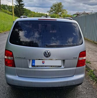 VW Touran 1,9 TDI 7 Miestne - 3