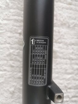 Dvojkorunka vidlica 29" zdvih 180mm podobna ako Boxxer - 3