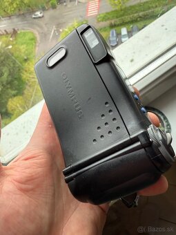 Olympus superzoom 70 - 3