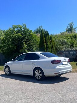Volkswagen Jetta 2.0tdi 2016 - 3