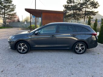 Hyundai i30 CW 1.6 CRDi mHEV Style DCT - 3