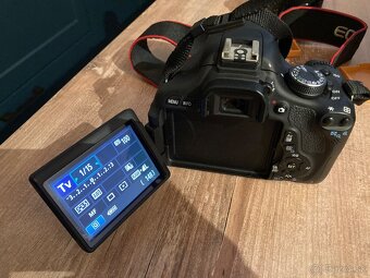 Canon EOS 600D - 3