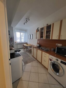 Štýlový 2-izbový byt v srdci Starého Mesta Bratislavy - 3