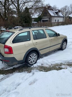 Škoda Octavia Scout DSG - 3