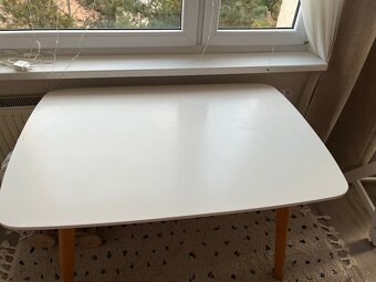 Jedálenský stol - 3