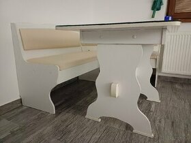 stôl a stoličky - 3