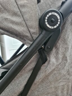 Cybex Eezy S Plus - 3