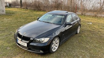 Predám bmw e90 325i - 3