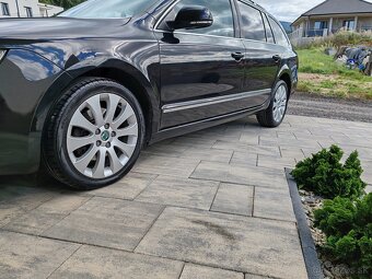 Škoda Superb combi r. 2012 2l Diesel DSG 125kw - 3