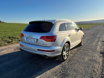 Audi Q7 - 3