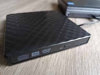 HP Elite Mini 600 G9 Jet Black - zaruka 11/2027+DVDRW mechan - 3