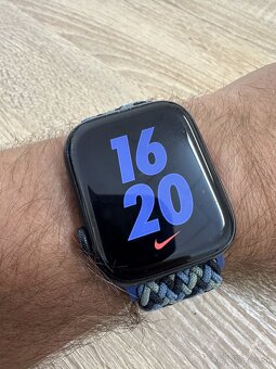 Apple Watch series 7 - 3
