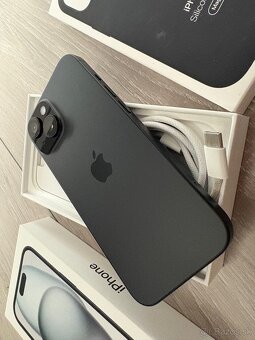Apple iPhone 15 black 256gb - 3