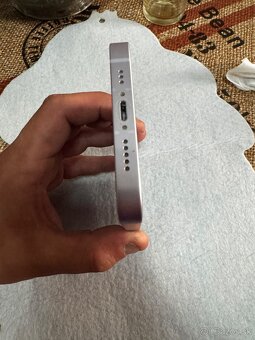 Predám iPhone 14 128gb - 3