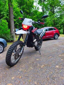 Husqvarna 650 tr strada - 3