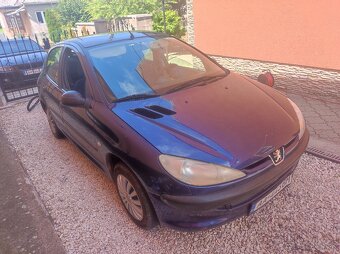 Peugeot 206 - 3