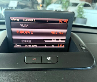 Peugeot 3008 1.6 Turbo Premium AT Pano. - 3