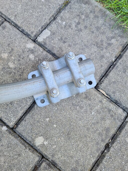 Držiaky na satelit / anténu – oceľové, pozinkované - 3