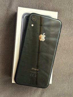 Apple iPhone XR 64GB čierny 90% zdravie batérie - 3