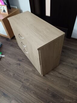 Komoda - 3