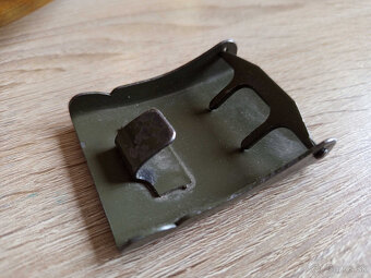 pracka na vojenský opasok - 3